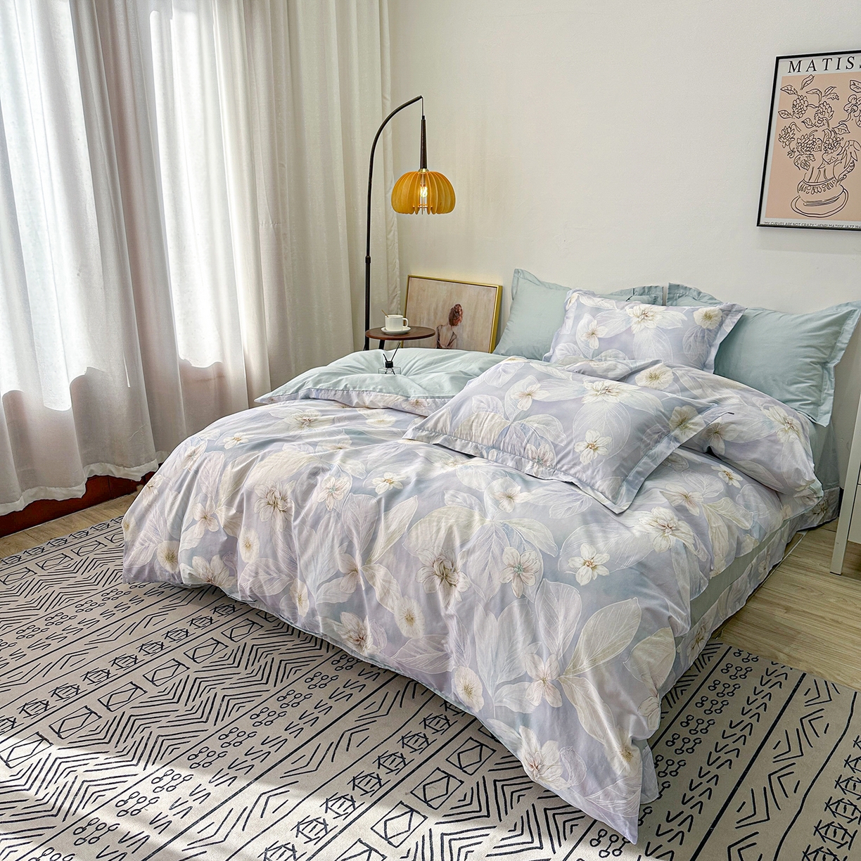 91家纺网 家纺一手货源 找家纺 橙艺家居 2026新款丝光铂金云棉印花四件套 本店线上严格控价，券后、活动后标准不得低于218元，以此类推。请各位老爷严格遵守，以免低价后再调整价格，影响链接权重 叶间绒雪-兰