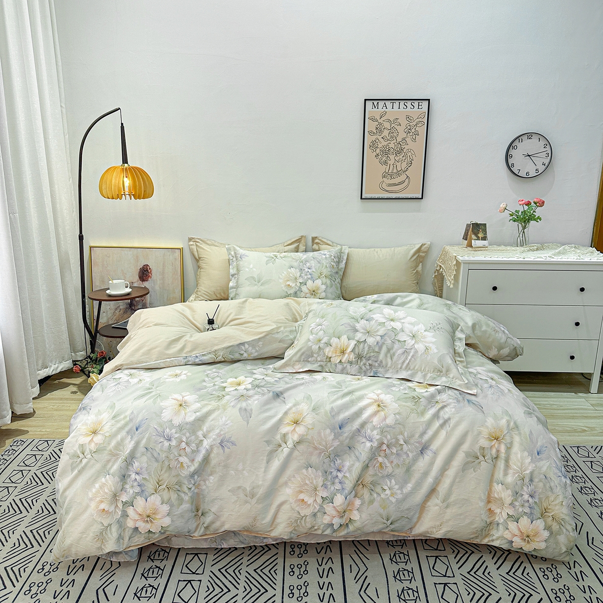 91家纺网 家纺一手货源 找家纺 橙艺家居 2026新款丝光铂金云棉印花四件套 本店线上严格控价，券后、活动后标准不得低于218元，以此类推。请各位老爷严格遵守，以免低价后再调整价格，影响链接权重 雅莹-绿