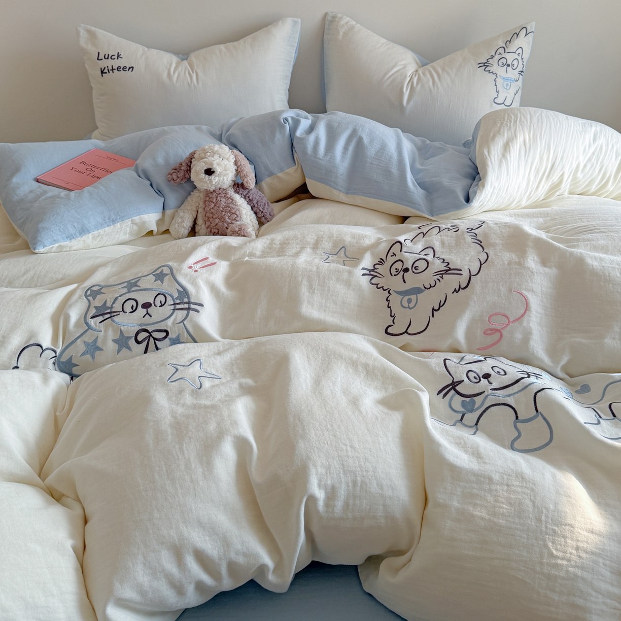 91家纺网 家纺一手货源 找家纺 （总）FORTWO家纺原创设计（FOR TWO家纺） 2026新款全棉双层纱四件套--睡觉猫(会员-15 控价：（券前）基础价不低于小号248元，中号328元，大号348元 床笠加10元)