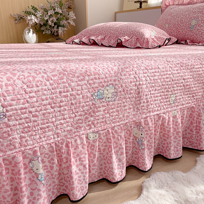 91家纺网 家纺一手货源 找家纺 赛丽雅 2026春夏新款古法水洗棉床盖四件套 KT猫-粉