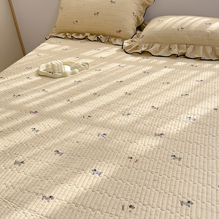 91家纺网 家纺一手货源 找家纺 赛丽雅 2026春夏新款古法水洗棉床盖四件套 狗狗家族