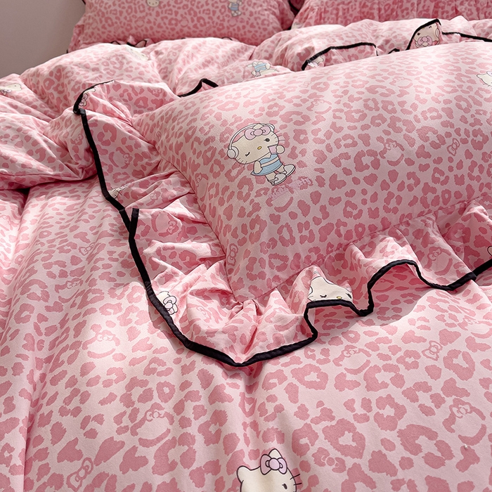 91家纺网 家纺一手货源 找家纺 赛丽雅 2026春夏新款古法水洗棉床盖四件套 KT猫-粉