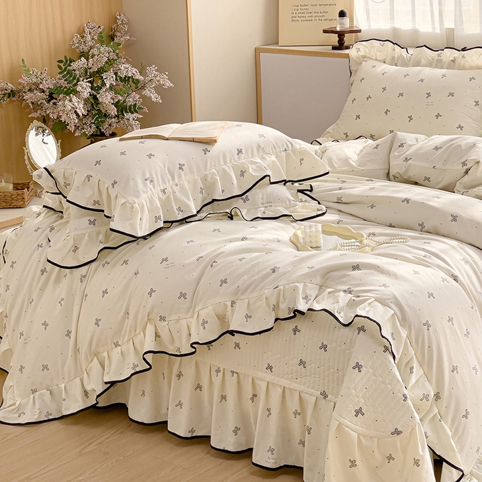 91家纺网 家纺一手货源 找家纺 赛丽雅 2026春夏新款古法水洗棉床盖四件套 灰蝴蝶