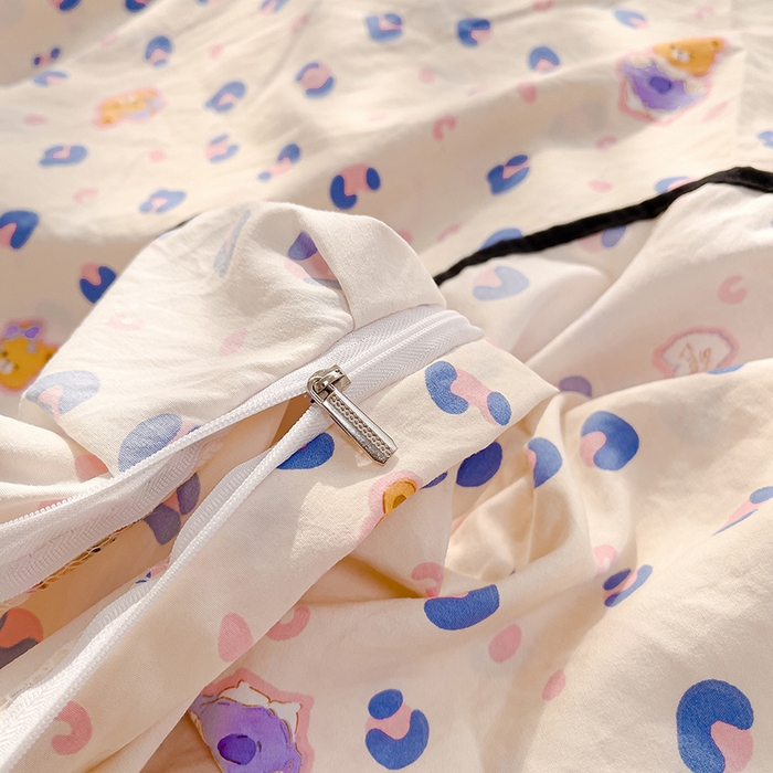 91家纺网 家纺一手货源 找家纺 赛丽雅 2026春夏新款古法水洗棉床盖四件套 蓝纹小熊