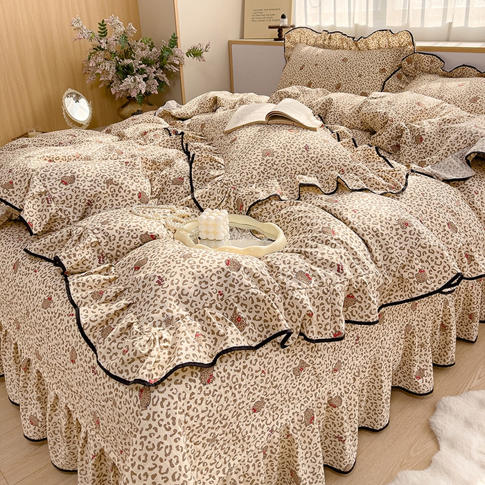 91家纺网 家纺一手货源 找家纺 赛丽雅 2026春夏新款古法水洗棉床盖四件套 豹纹猫咪