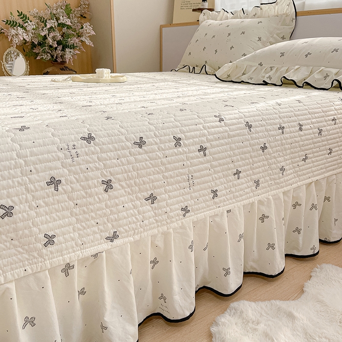 91家纺网 家纺一手货源 找家纺 赛丽雅 2026春夏新款古法水洗棉床盖四件套 灰蝴蝶