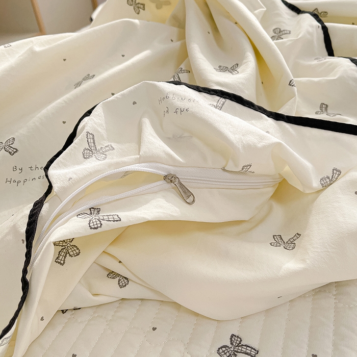 91家纺网 家纺一手货源 找家纺 赛丽雅 2026春夏新款古法水洗棉床盖四件套 灰蝴蝶