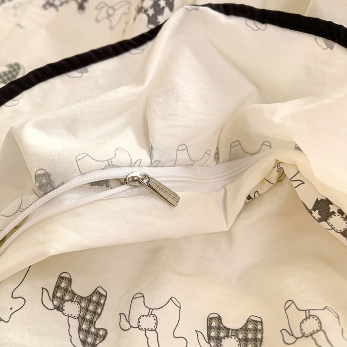 91家纺网 家纺一手货源 找家纺 赛丽雅 2026春夏新款古法水洗棉床盖四件套 木马乐园