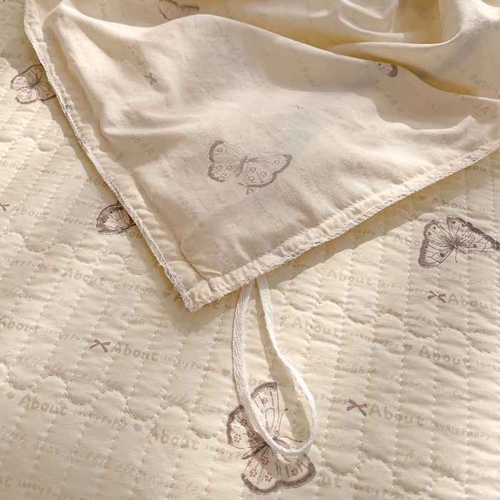 91家纺网 家纺一手货源 找家纺 赛丽雅 2026春夏新款古法水洗棉床盖四件套 漫花蝶舞