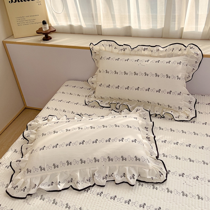 91家纺网 家纺一手货源 找家纺 赛丽雅 2026春夏新款古法水洗棉床盖四件套 木马乐园