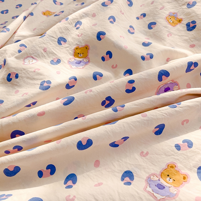 91家纺网 家纺一手货源 找家纺 赛丽雅 2026春夏新款古法水洗棉床盖四件套 蓝纹小熊