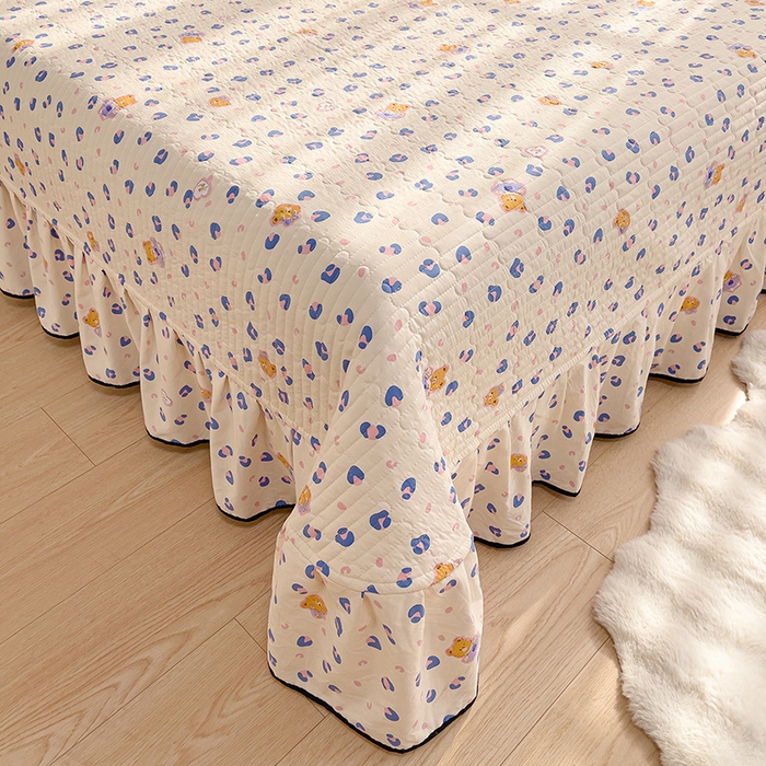 91家纺网 家纺一手货源 找家纺 赛丽雅 2026春夏新款古法水洗棉床盖四件套 蓝纹小熊