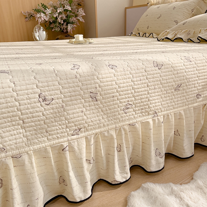 91家纺网 家纺一手货源 找家纺 赛丽雅 2026春夏新款古法水洗棉床盖四件套 漫花蝶舞