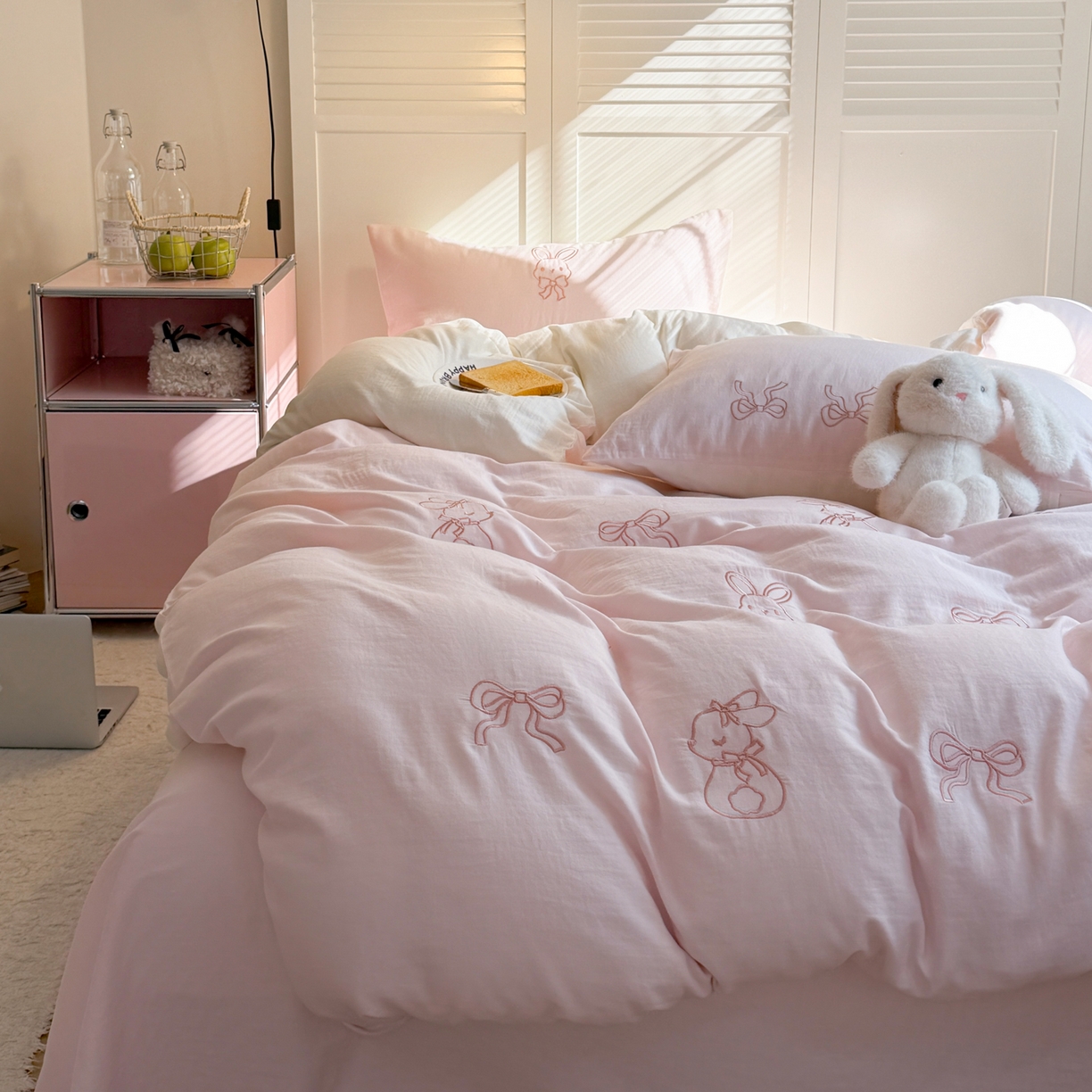 91家纺网 家纺一手货源 找家纺 FORTWO家纺原创设计（FOR TWO家纺） 2026新款全棉双层纱四件套--线条款(会员-15 控价：（券前）基础价不低于小号248元，中号328元，大号348元 床笠加10元) 线条兔兔