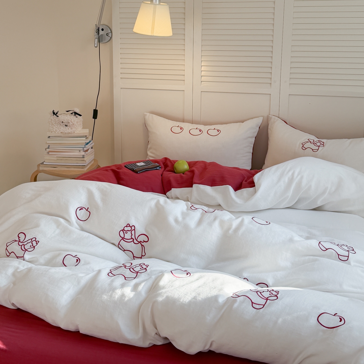 91家纺网 家纺一手货源 找家纺 FORTWO家纺原创设计（FOR TWO家纺） 2026新款全棉双层纱四件套--线条款(会员-15 控价：（券前）基础价不低于小号248元，中号328元，大号348元 床笠加10元) 小马苹果