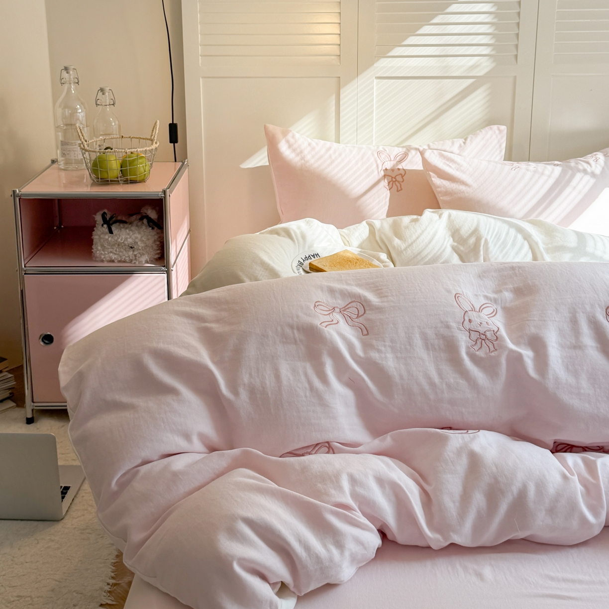 91家纺网 家纺一手货源 找家纺 FORTWO家纺原创设计（FOR TWO家纺） 2026新款全棉双层纱四件套--线条款(会员-15 控价：（券前）基础价不低于小号248元，中号328元，大号348元 床笠加10元) 线条兔兔