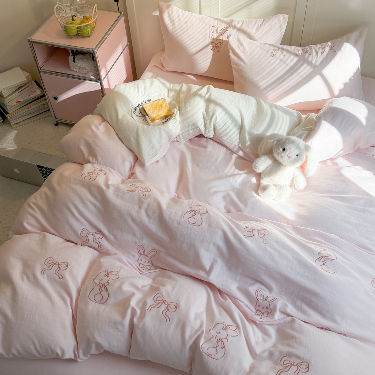 91家纺网 家纺一手货源 找家纺 FORTWO家纺原创设计（FOR TWO家纺） 2026新款全棉双层纱四件套--线条款(会员-15 控价：（券前）基础价不低于小号248元，中号328元，大号348元 床笠加10元) 线条兔兔