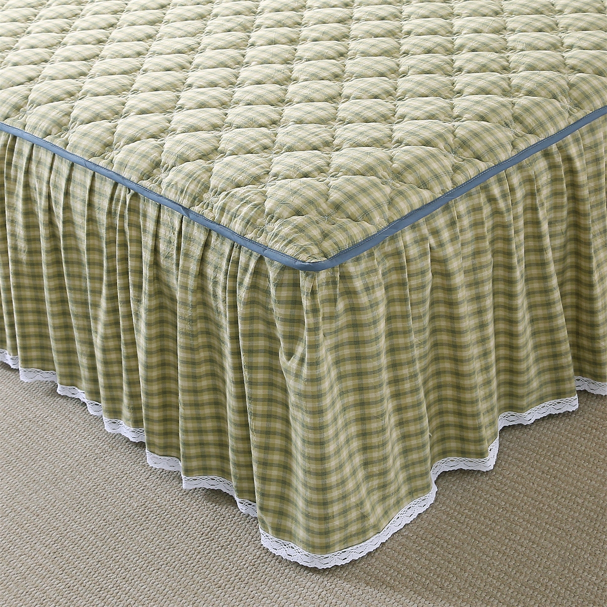 91家纺网 家纺一手货源 找家纺 （总）乐逸家纺 2026新款无印全棉色织水洗棉夹棉床裙三件套