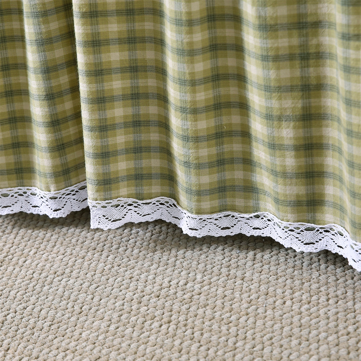 91家纺网 家纺一手货源 找家纺 （总）乐逸家纺 2026新款无印全棉色织水洗棉夹棉床裙三件套