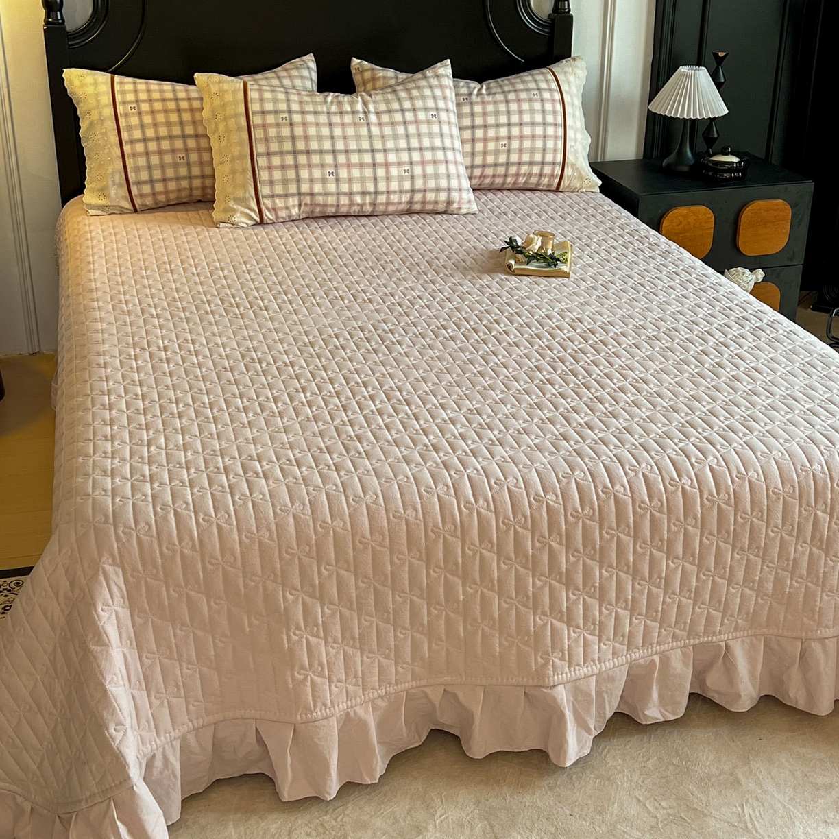 91家纺网 家纺一手货源 找家纺 美梦家纺 2026新款高克重全棉花边云感棉床盖四件套 雅格·粉