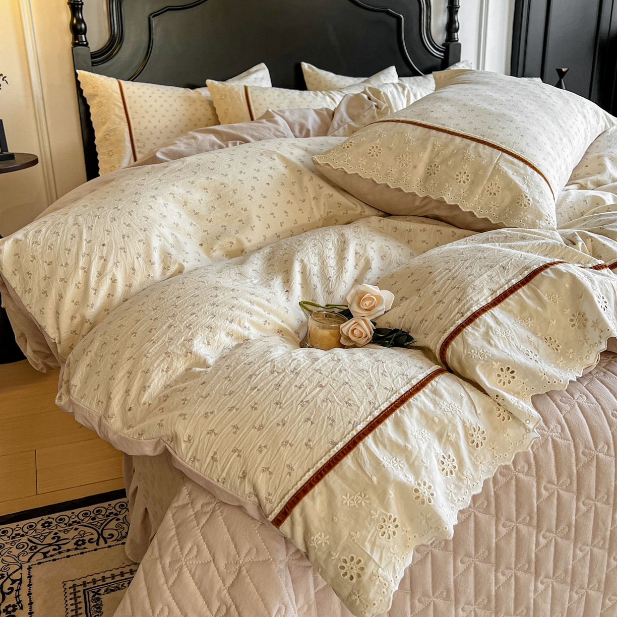 91家纺网 家纺一手货源 找家纺 美梦家纺 2026新款高克重全棉花边云感棉床盖四件套 紫藤碎花·咖