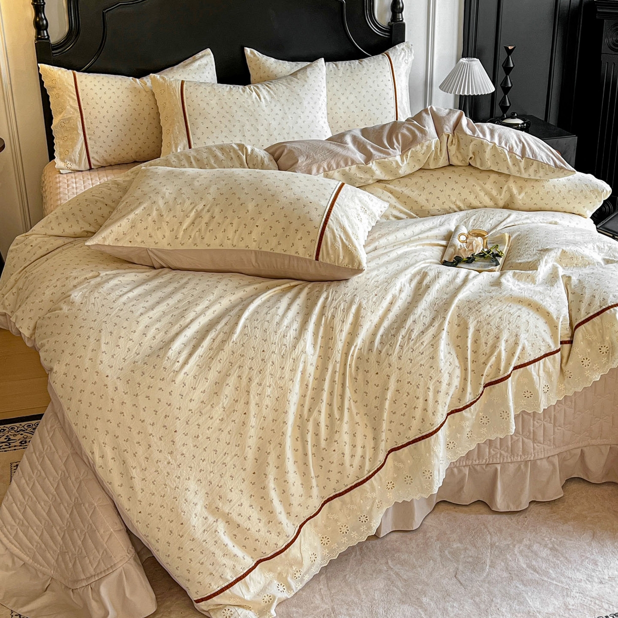 91家纺网 家纺一手货源 找家纺 美梦家纺 2026新款高克重全棉花边云感棉床盖四件套 紫藤碎花·咖