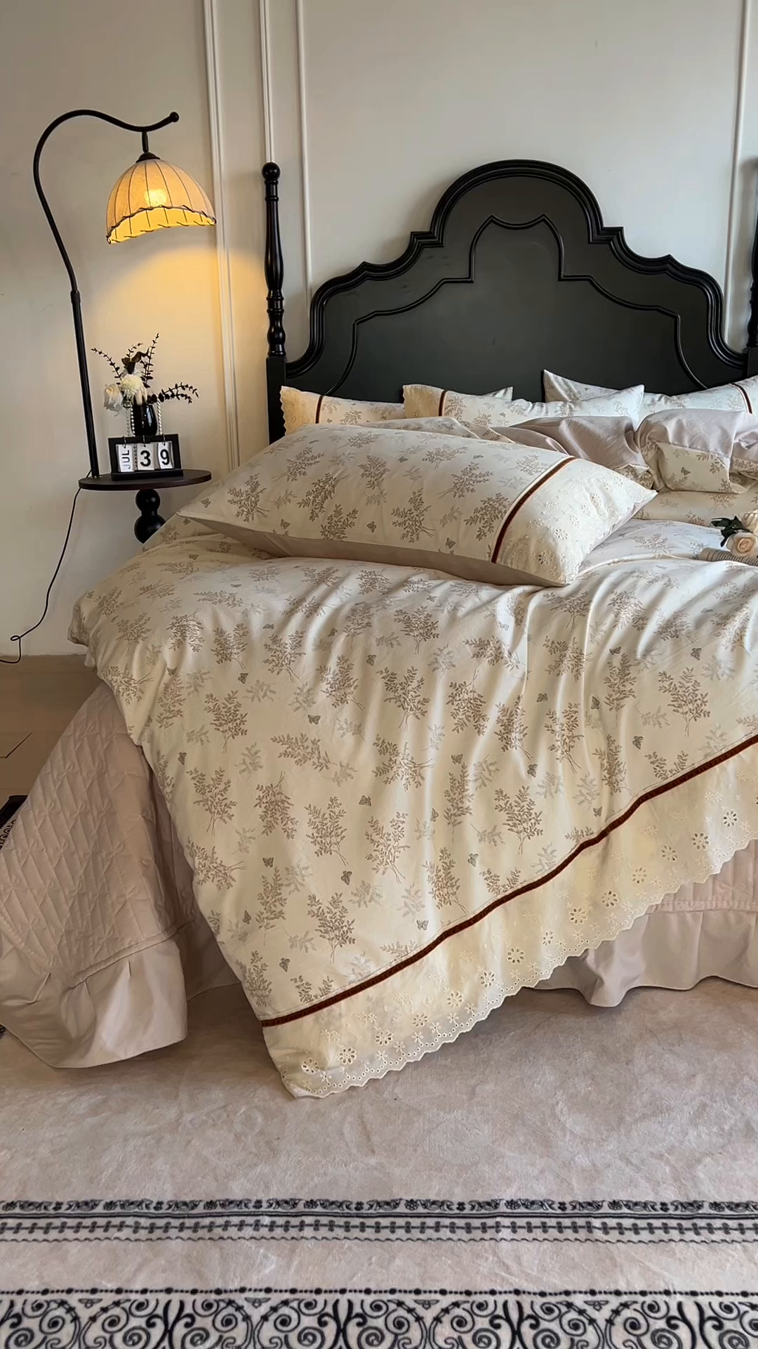 91家纺网 家纺一手货源 找家纺 美梦家纺 2026新款高克重全棉花边云感棉床盖四件套 尤丽叶·咖