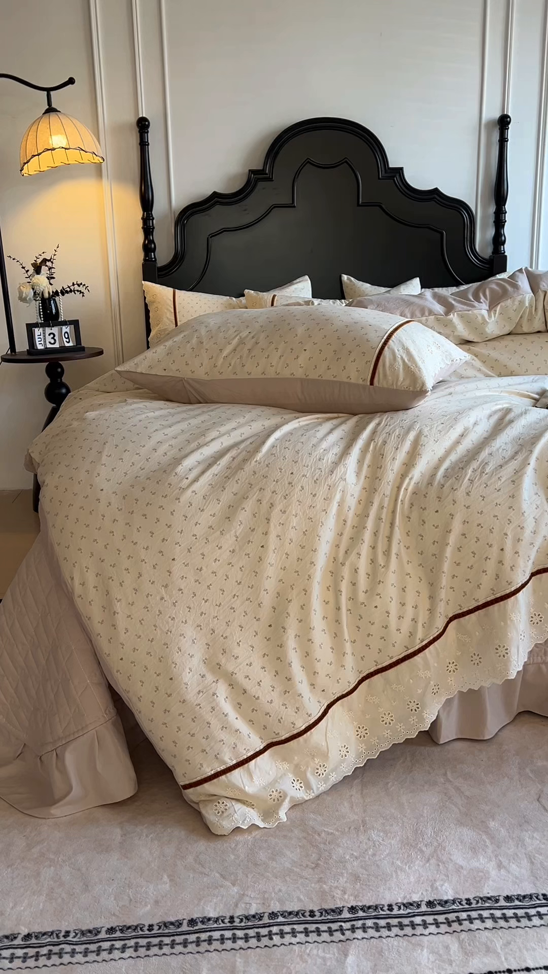 91家纺网 家纺一手货源 找家纺 美梦家纺 2026新款高克重全棉花边云感棉床盖四件套 紫藤碎花·咖