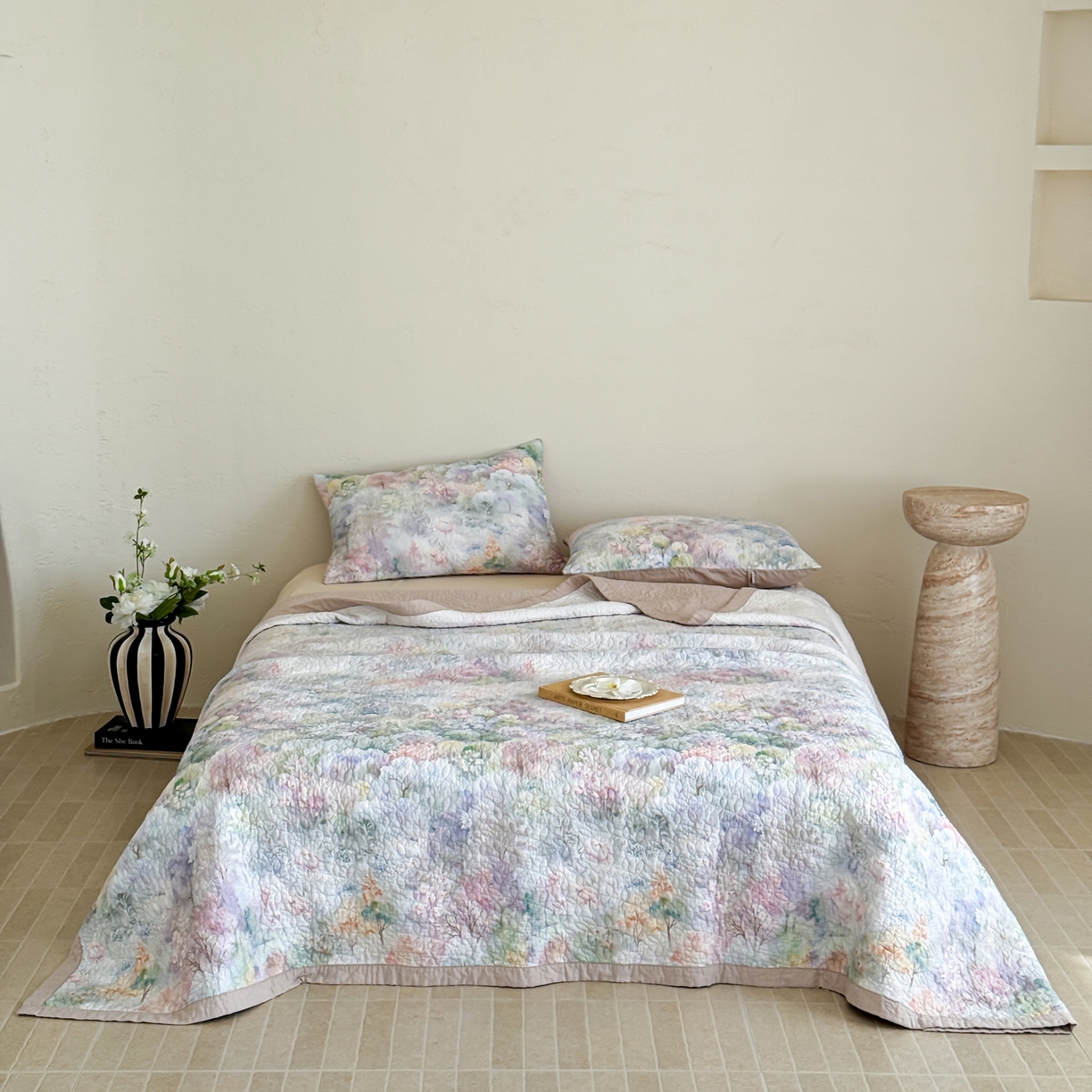 91家纺网 家纺一手货源 找家纺 床盖工厂店 2026新款高端活性数码工艺双面全棉棉花床盖三件套 诗和远方-绿