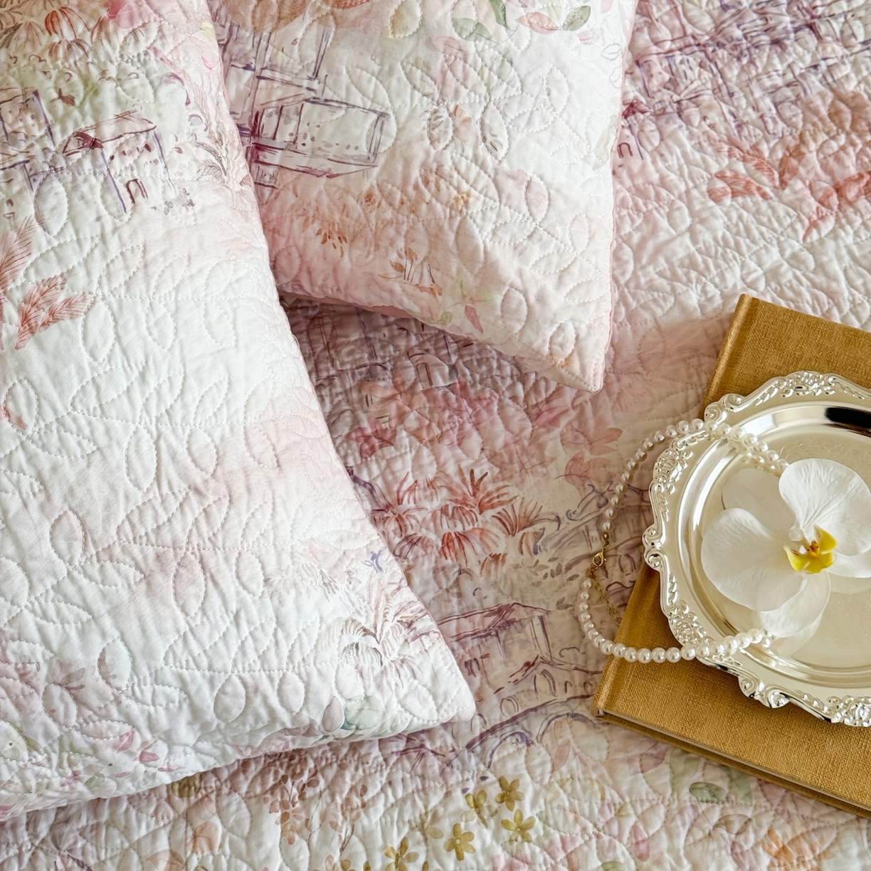 91家纺网 家纺一手货源 找家纺 床盖工厂店 2026新款高端活性数码工艺双面全棉棉花床盖三件套 法兰庄园-粉