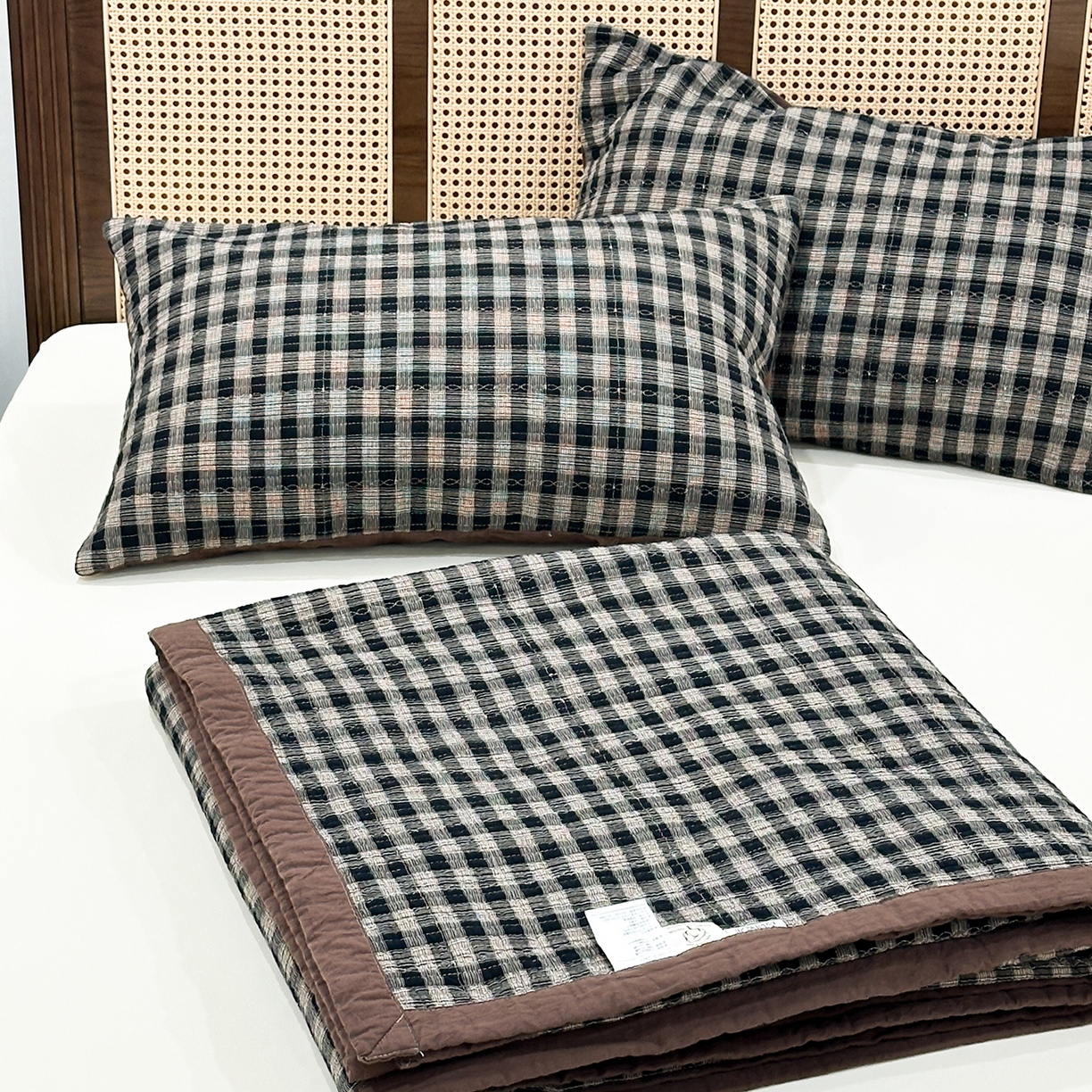 91家纺网 家纺一手货源 找家纺 （总）床盖工厂店 2026新款双面水洗全棉填充棉花床盖三件套-重楼格系列