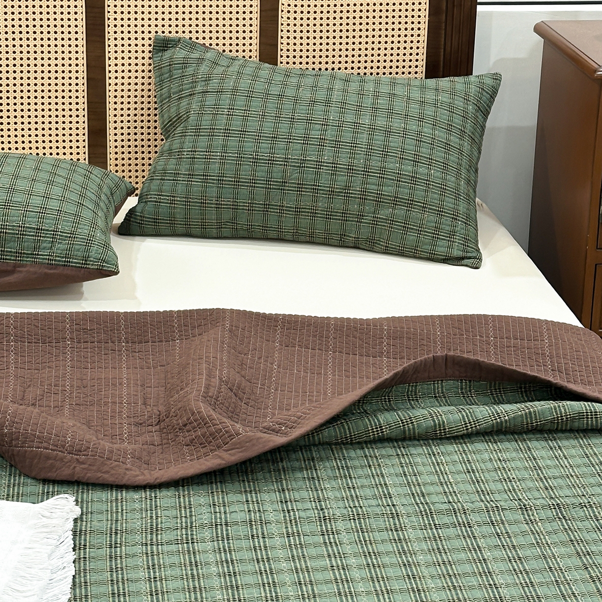 91家纺网 家纺一手货源 找家纺 床盖工厂店 2026新款双面水洗全棉填充棉花床盖三件套-重楼格系列 重楼绿