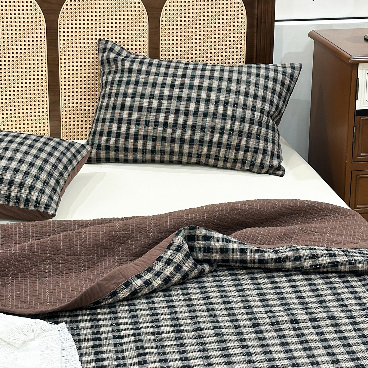 91家纺网 家纺一手货源 找家纺 床盖工厂店 2026新款双面水洗全棉填充棉花床盖三件套-重楼格系列 重楼黑