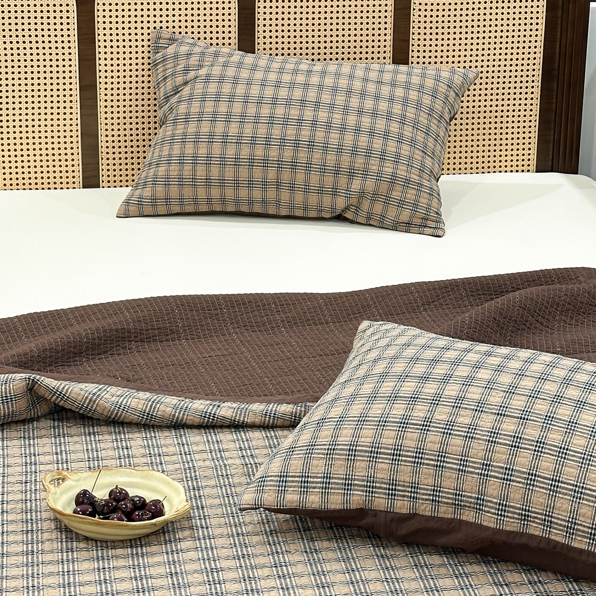 91家纺网 家纺一手货源 找家纺 床盖工厂店 2026新款双面水洗全棉填充棉花床盖三件套-重楼格系列 重楼咖