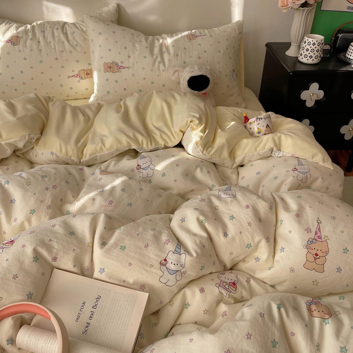 91家纺网 家纺一手货源 找家纺 初念 2026新款A类小清新古法简约水洗棉四件套 礼帽小猫