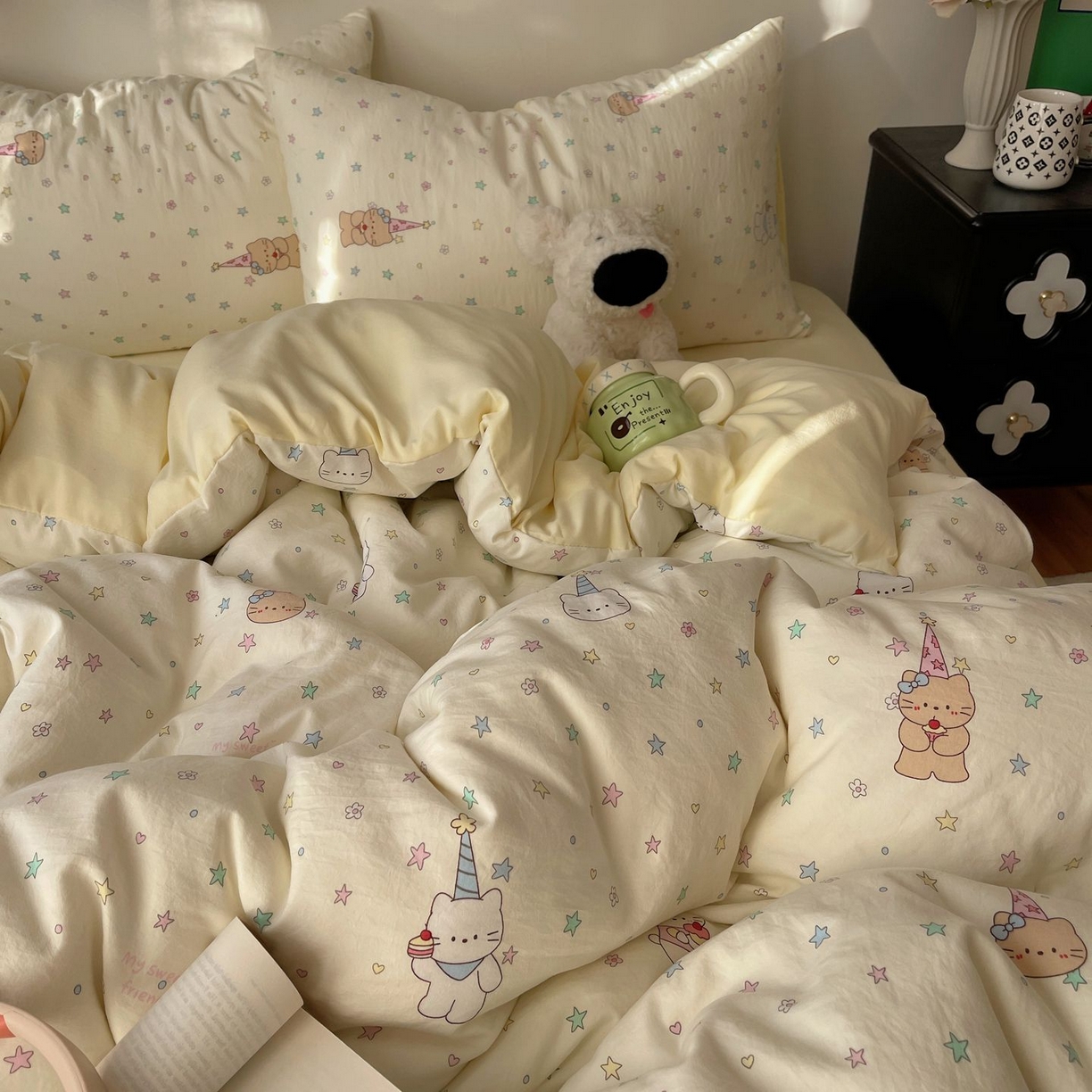 91家纺网 家纺一手货源 找家纺 初念 2026新款A类小清新古法简约水洗棉四件套 礼帽小猫