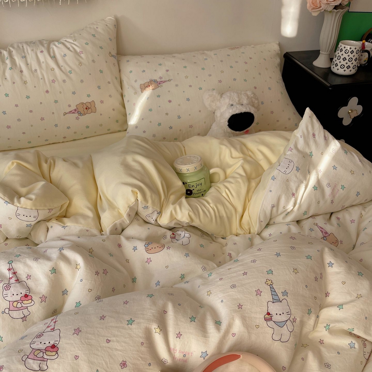 91家纺网 家纺一手货源 找家纺 初念 2026新款A类小清新古法简约水洗棉四件套 礼帽小猫