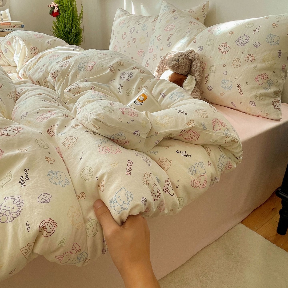 91家纺网 家纺一手货源 找家纺 初念 2026新款A类小清新古法简约水洗棉四件套 霓虹小猫