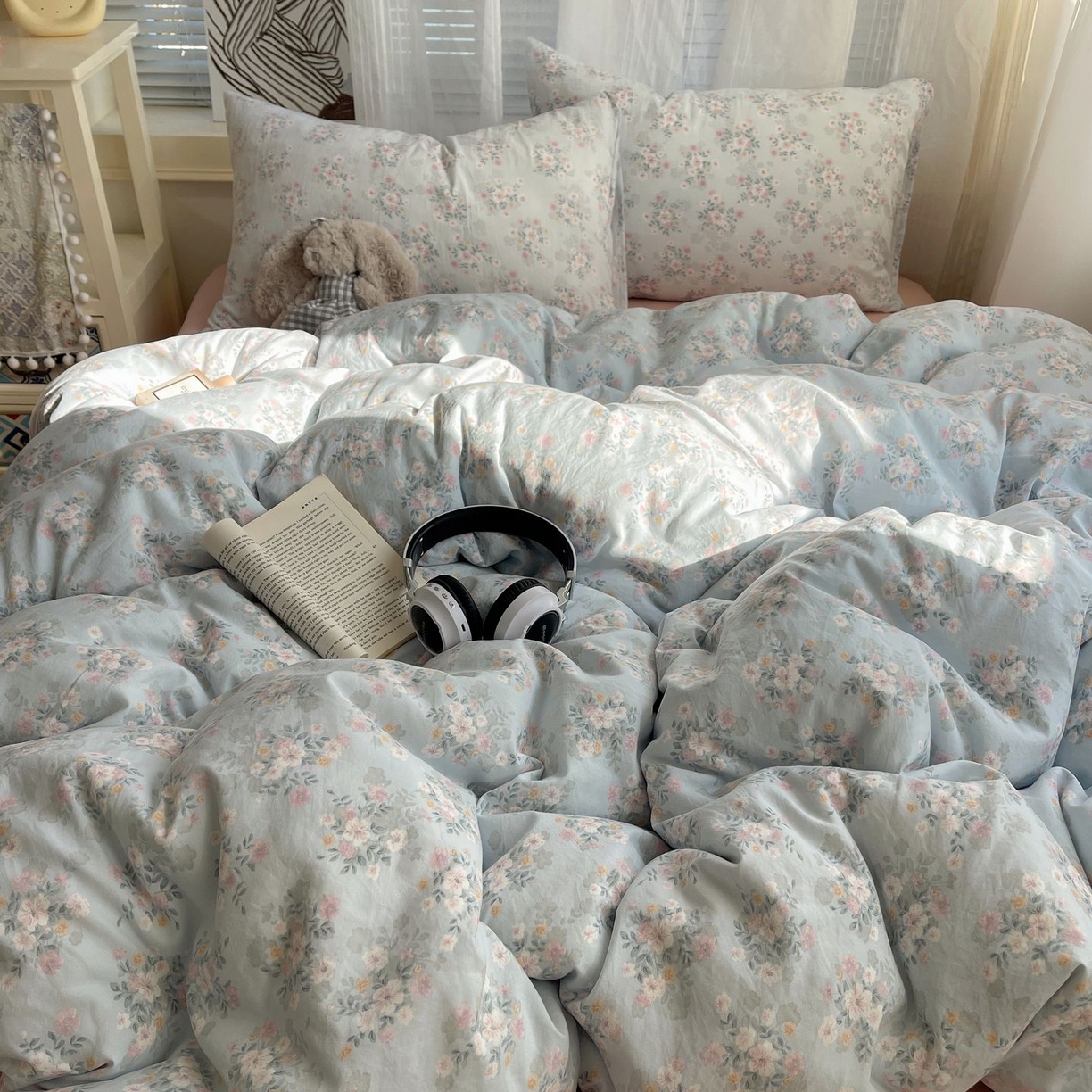 91家纺网 家纺一手货源 找家纺 初念 2026新款A类小清新古法简约水洗棉四件套 气泡蓝莓