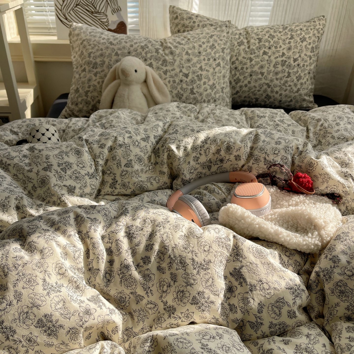 91家纺网 家纺一手货源 找家纺 初念 2026新款A类小清新古法简约水洗棉四件套 山月枇杷