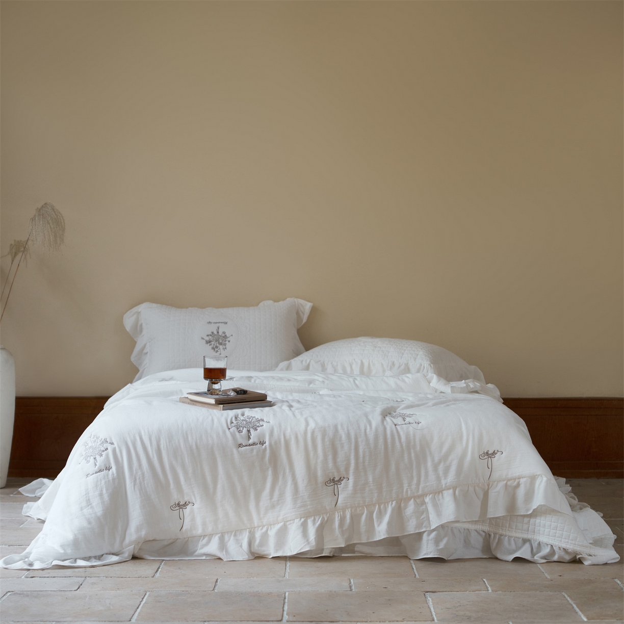 91家纺网 家纺一手货源 找家纺 （总）上喜 热卖牛奶绒珍珠床盖款三件套四件套