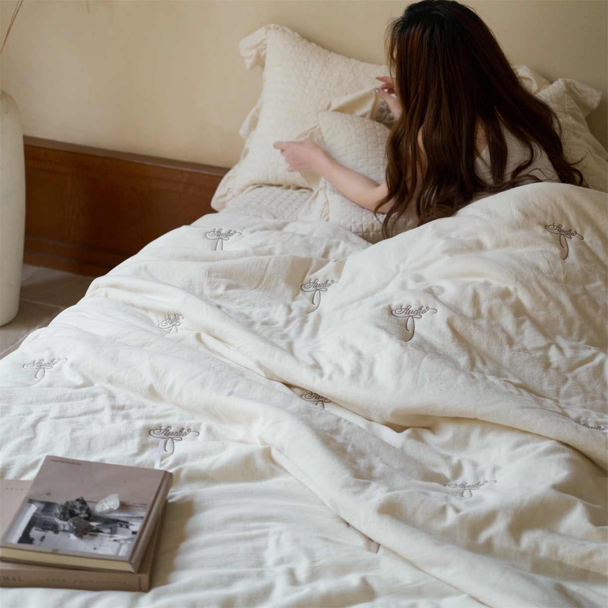 91家纺网 家纺一手货源 找家纺 上喜 2026新款多功能夏被床盖四件套浪漫生活 浪漫生活-米色