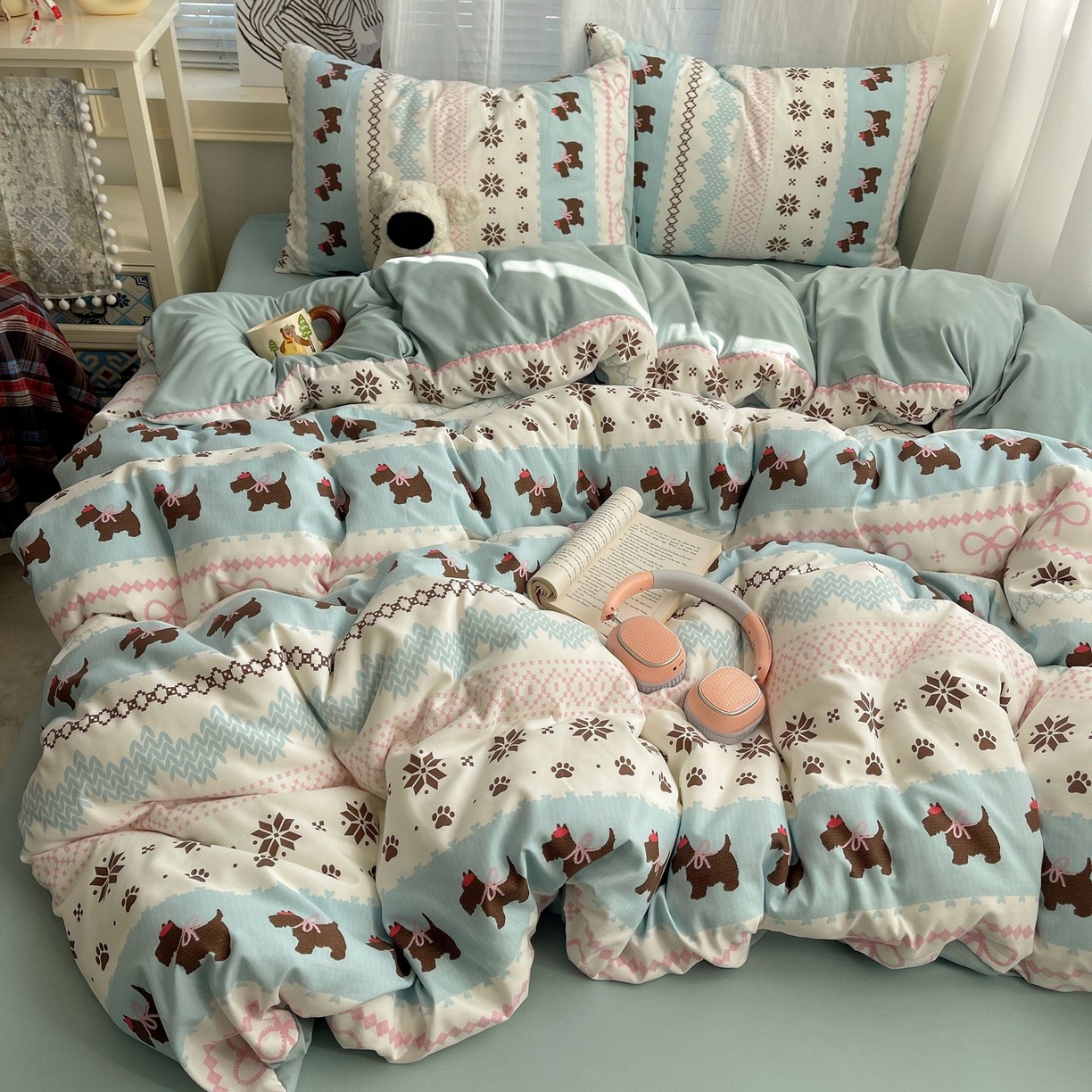 91家纺网 家纺一手货源 找家纺 初念 2026新款A类小清新古法简约水洗棉四件套 小狗脆脆鲨