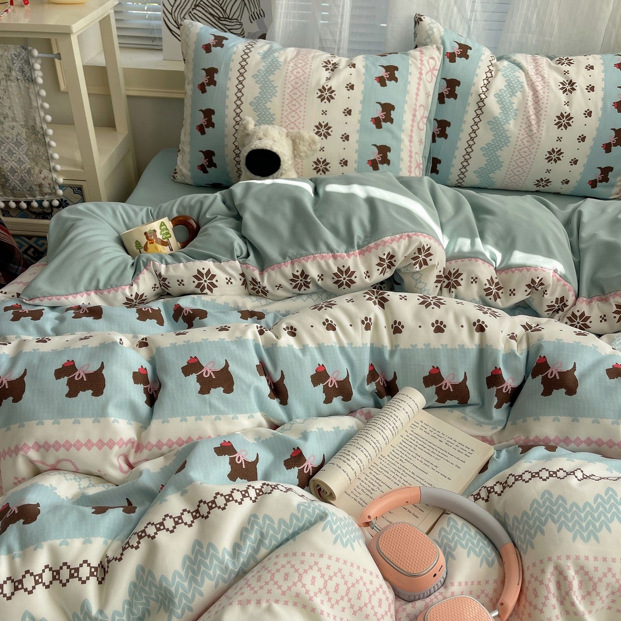 91家纺网 家纺一手货源 找家纺 初念 2026新款A类小清新古法简约水洗棉四件套 小狗脆脆鲨