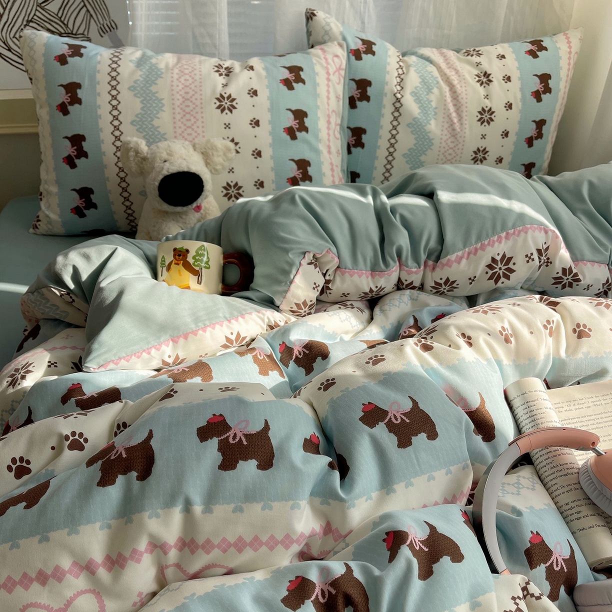 91家纺网 家纺一手货源 找家纺 初念 2026新款A类小清新古法简约水洗棉四件套 小狗脆脆鲨