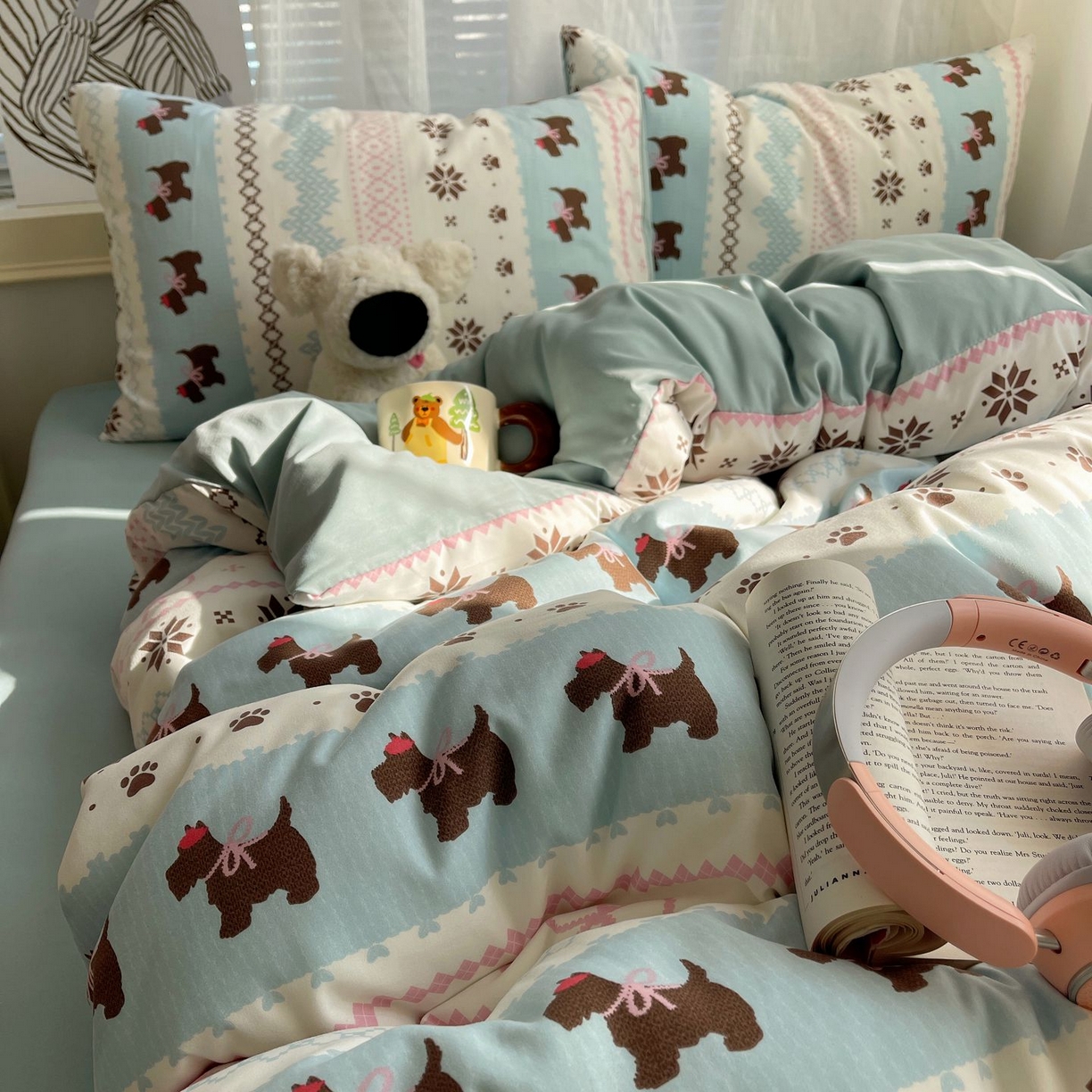 91家纺网 家纺一手货源 找家纺 初念 2026新款A类小清新古法简约水洗棉四件套 小狗脆脆鲨