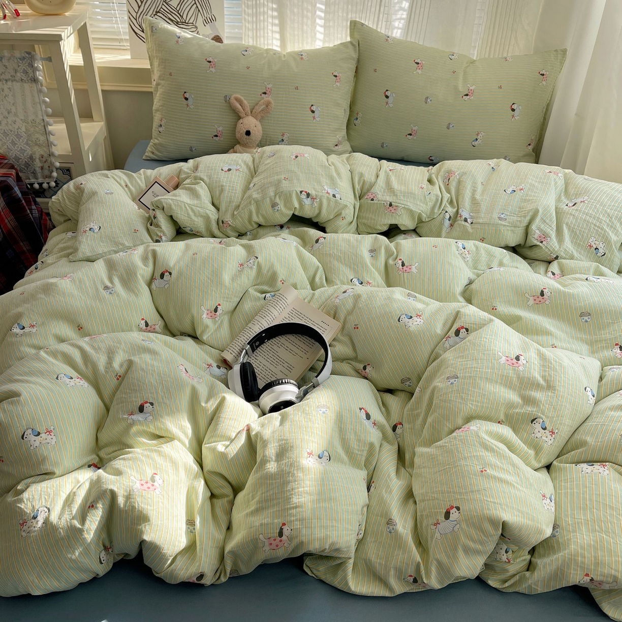 91家纺网 家纺一手货源 找家纺 初念 2026新款A类小清新古法简约水洗棉四件套 小狗心情