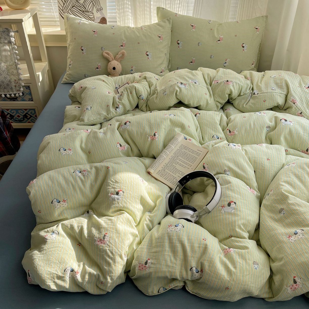 91家纺网 家纺一手货源 找家纺 初念 2026新款A类小清新古法简约水洗棉四件套 小狗心情