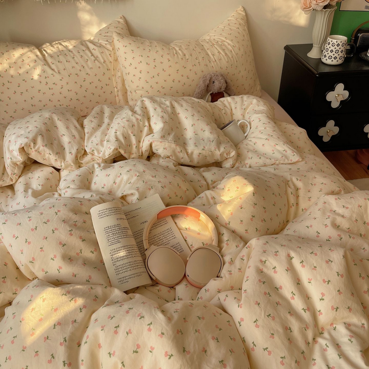 91家纺网 家纺一手货源 找家纺 初念 2026新款A类小清新古法简约水洗棉四件套 小花野