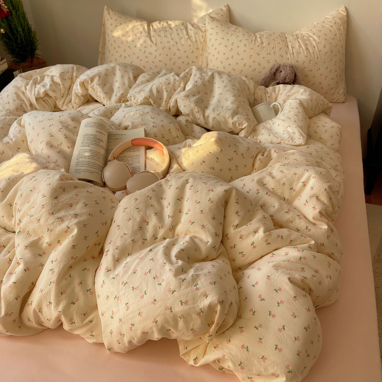 91家纺网 家纺一手货源 找家纺 初念 2026新款A类小清新古法简约水洗棉四件套 小花野